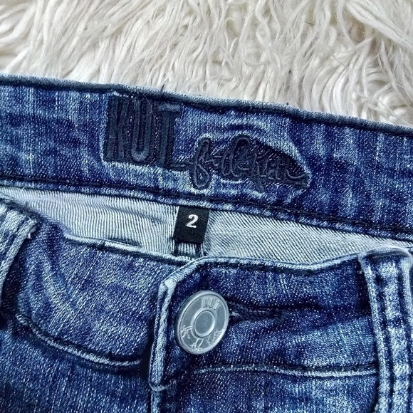 Kut From The Kloth | ‘Stevie’ Straight Leg Jeans - Picture 6 of 8